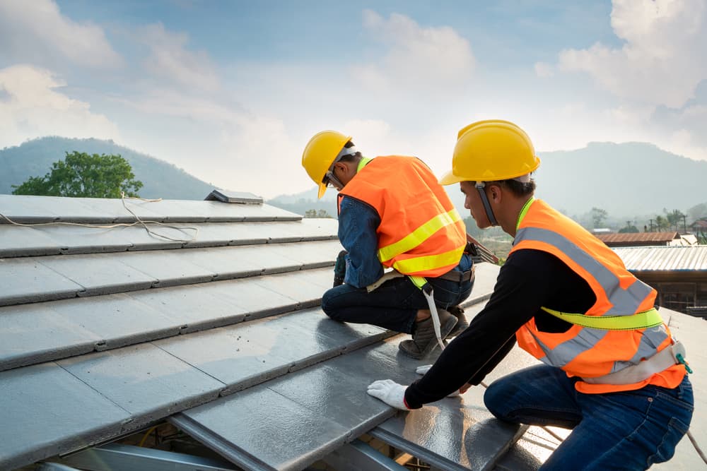 roof repair in Oak Hills OR